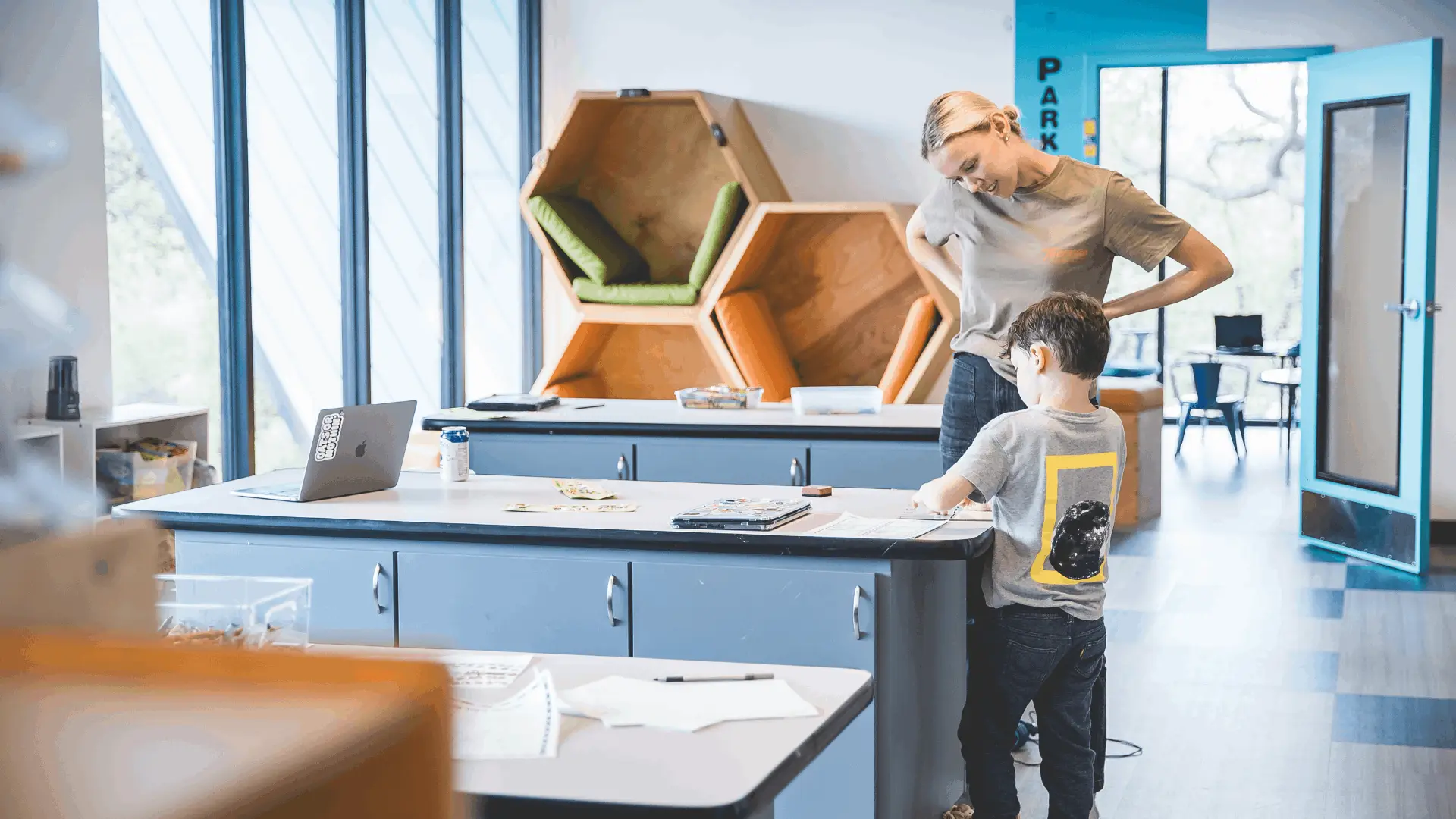 Alpha Schools Launches AI-Driven Education Model in Chicago