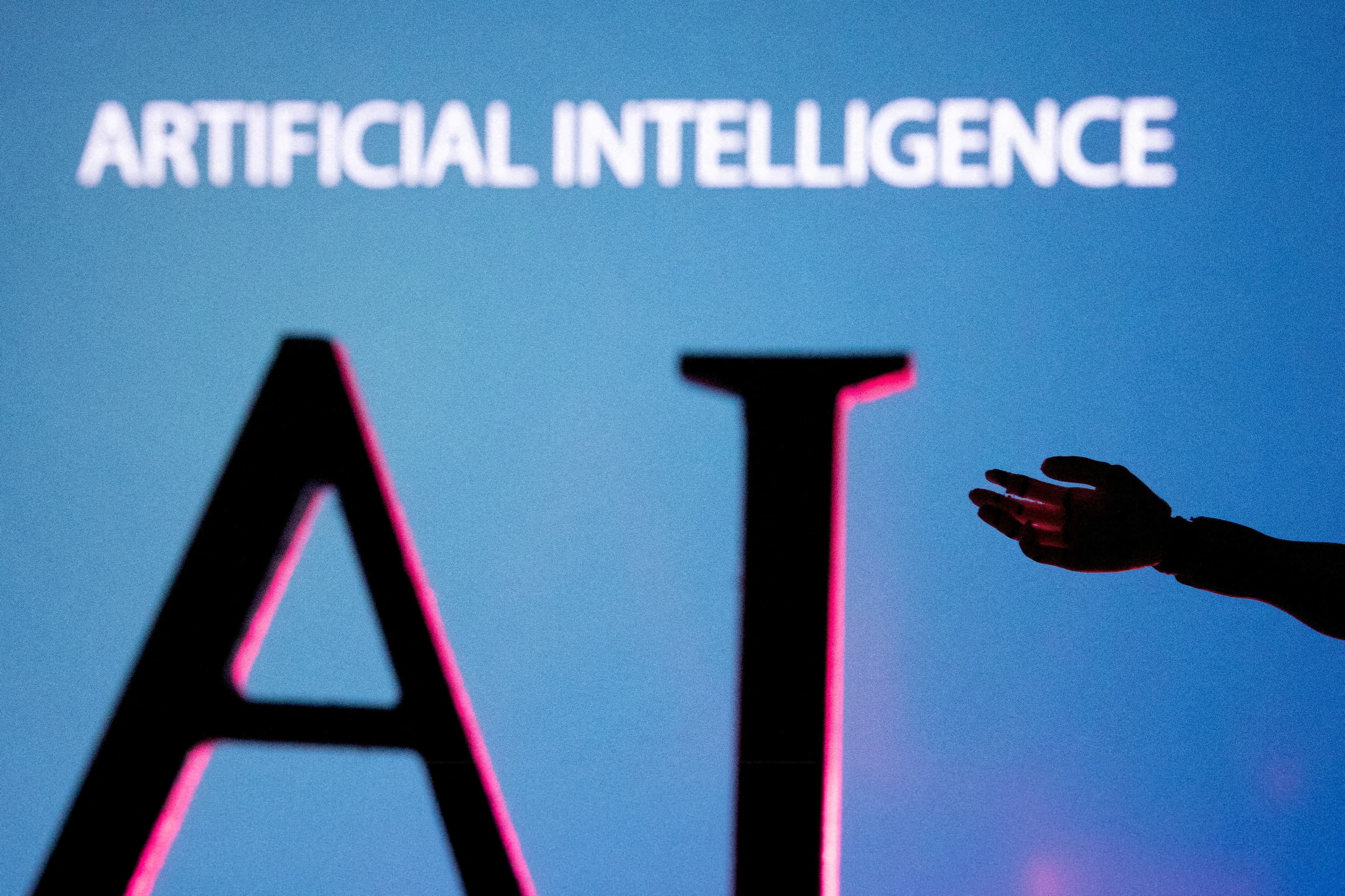 Head of U.S. AI testing institute Chris Fall resigns