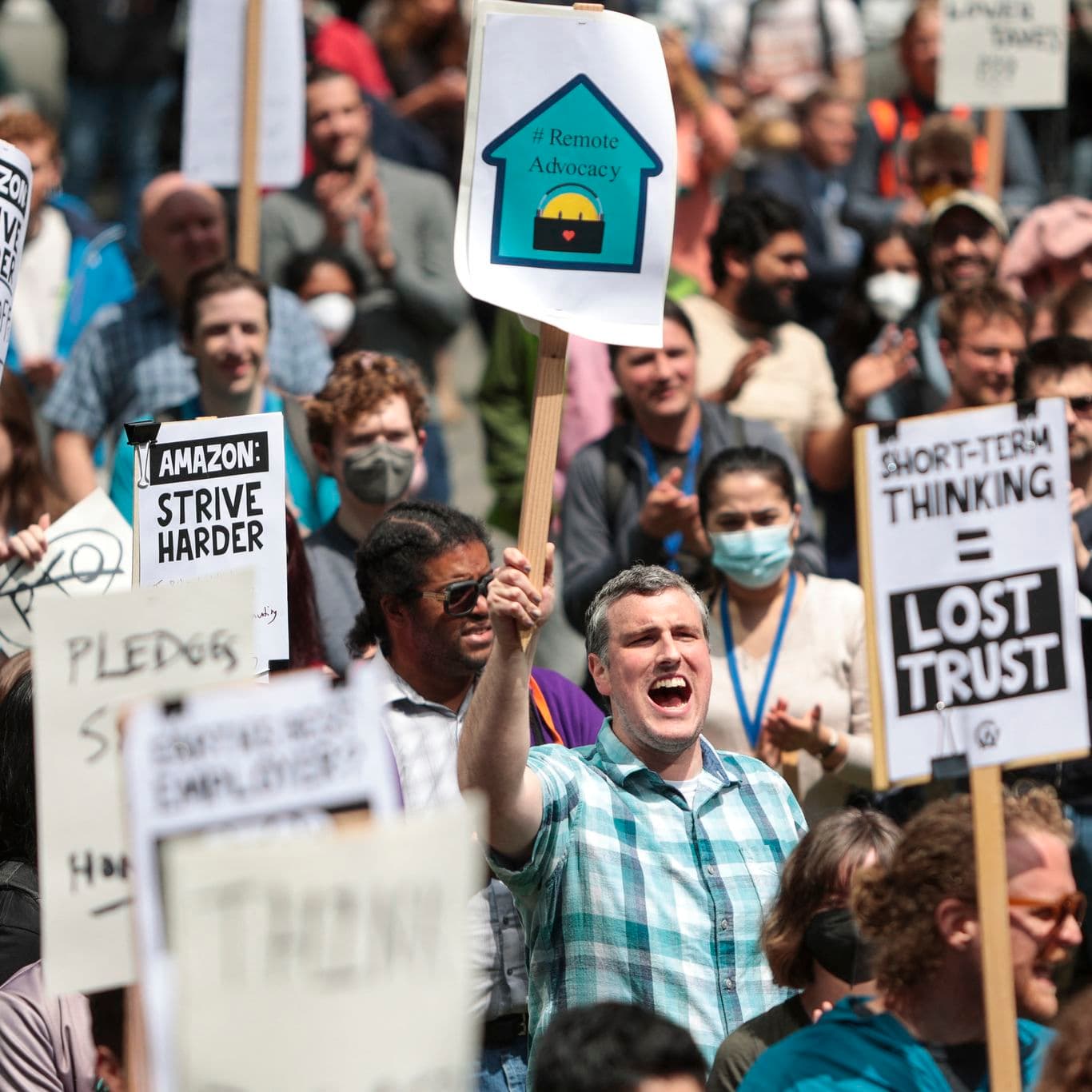 Amazon Employees Warn AI Expansion Threatens Jobs, Climate